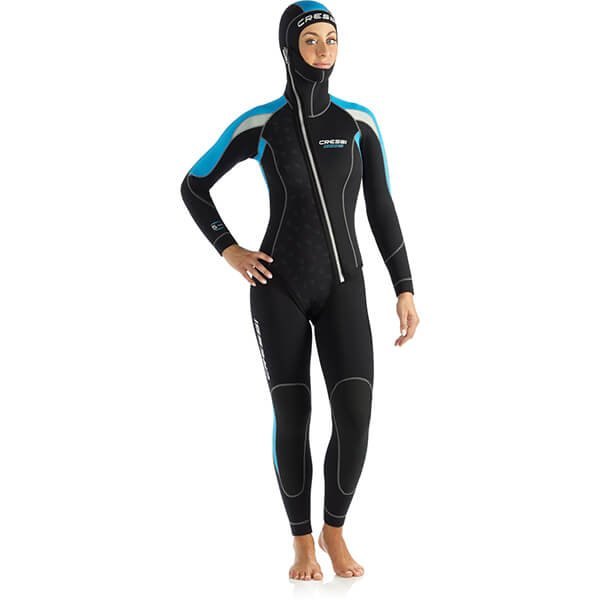 Traje de buceo húmedo