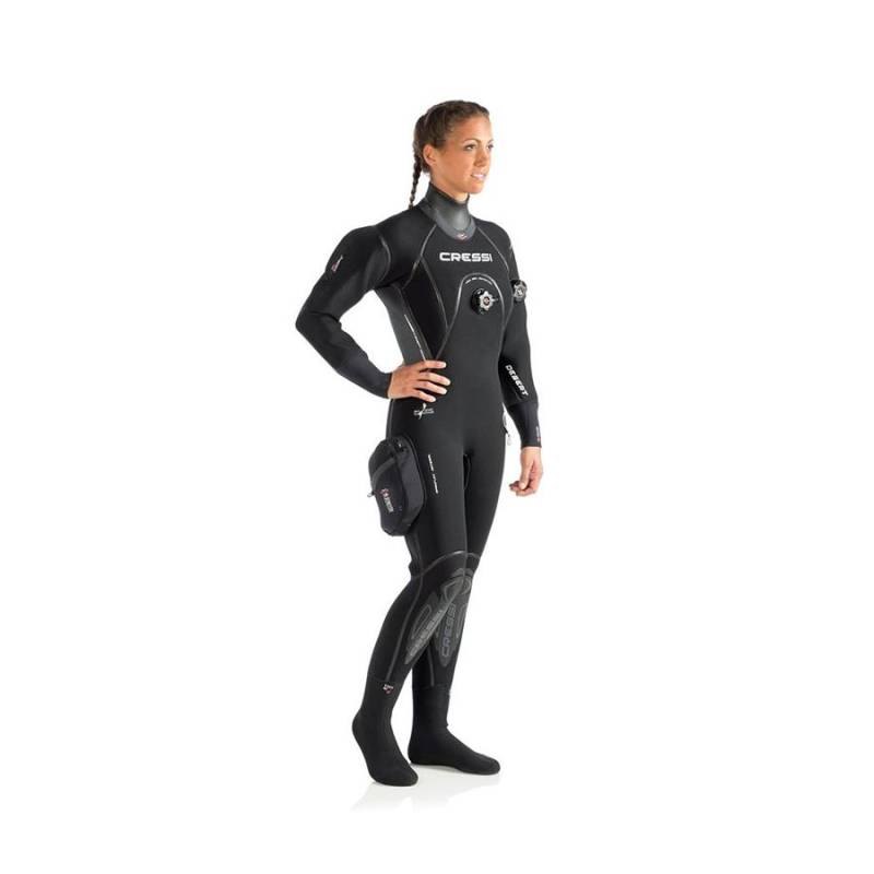 Traje de buceo seco